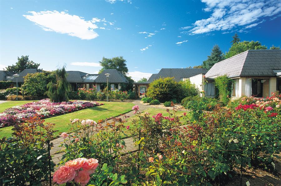 Distinction Te Anau Hotel & Villas Exterior foto